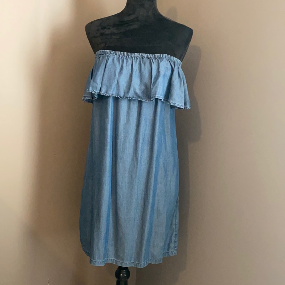 XS Light Denim Tommy Bahama Dress w/ Pockets